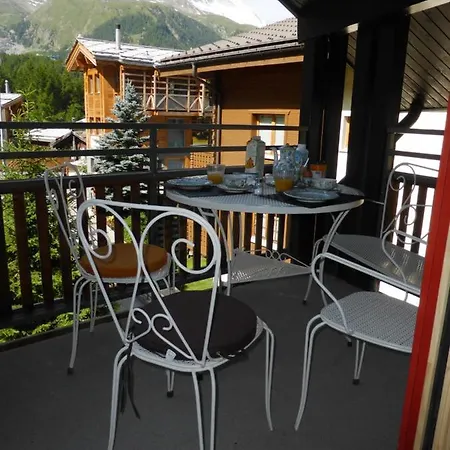 Duplex De Charme A Zermatt Apartment Exterior photo